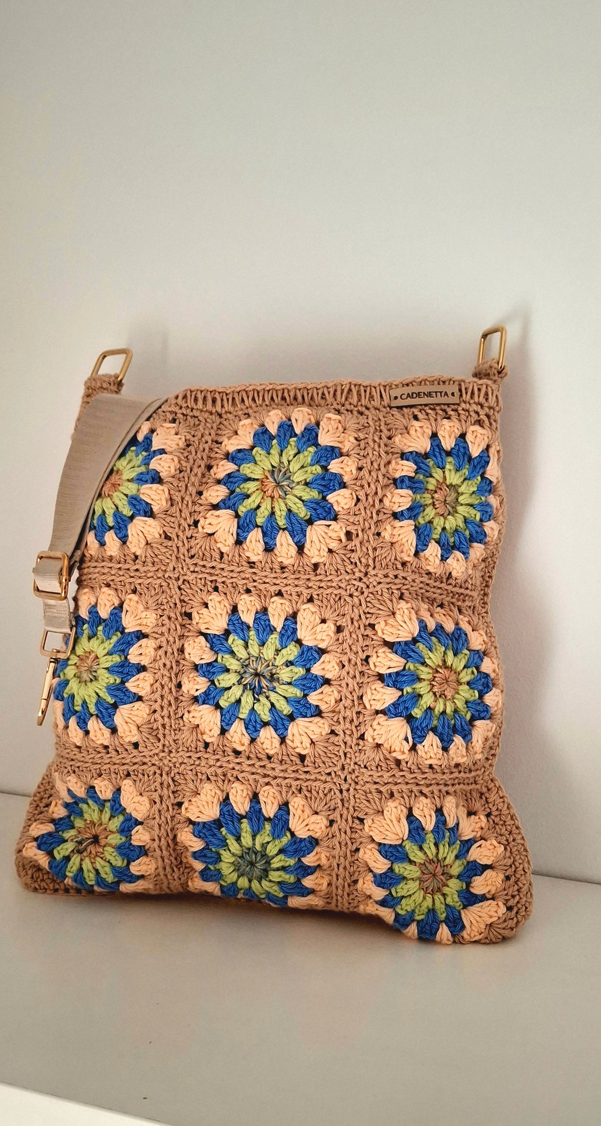 CLOE FLORAL